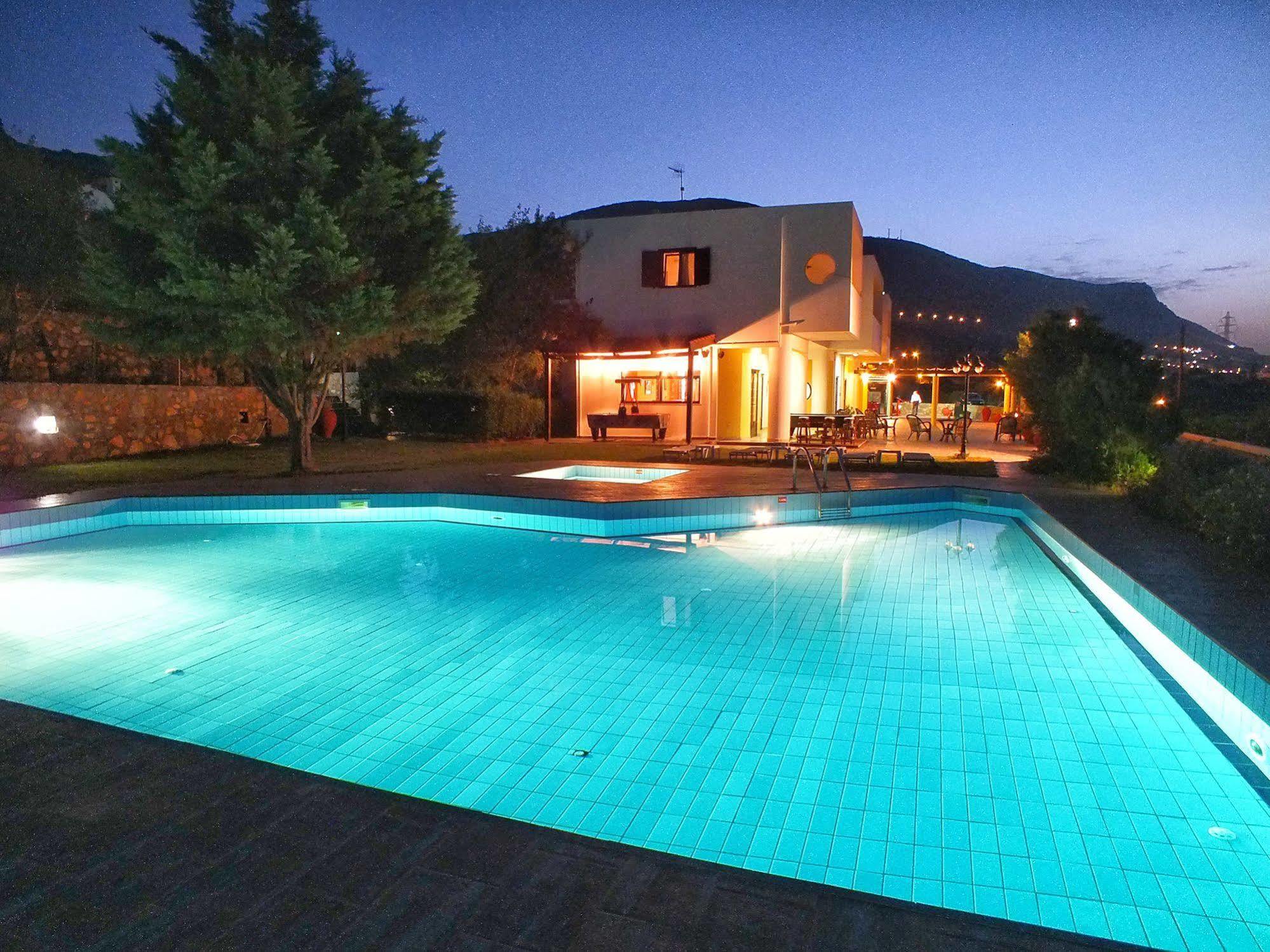 Golden Villas - Hotel Apartments & Villas Limenas Chersonisou Exterior foto